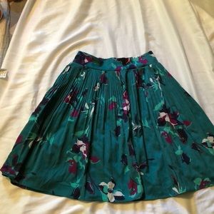 Green Party skirt